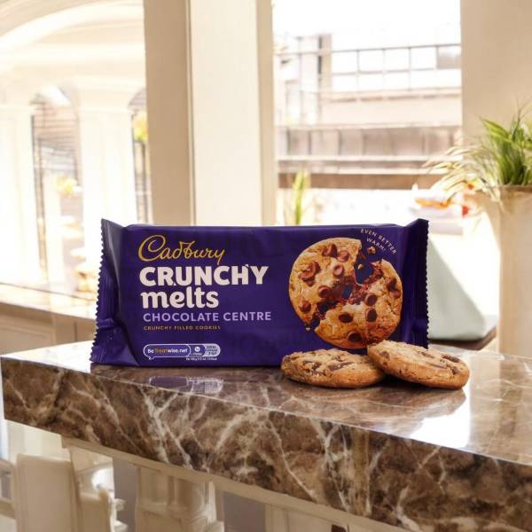 Cadbury Crunchy Melt Chocolate Cookies 156g